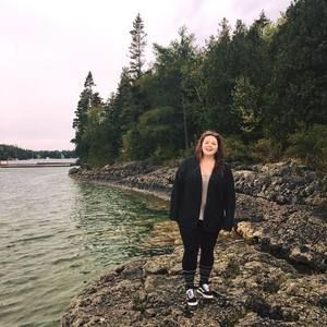 Meet your Posher, Nicole